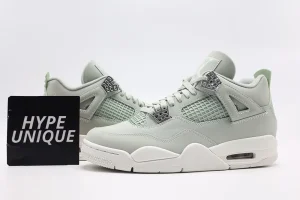 Air Jordan 4 WMNS “Seafoam”