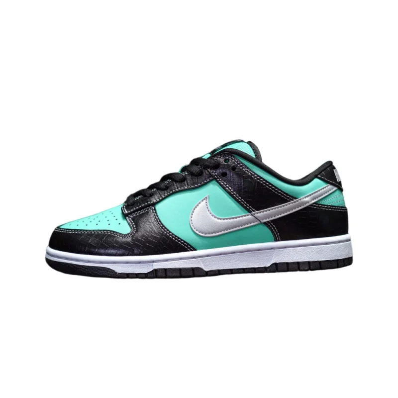 Dunk Low Diamond Supply Co.