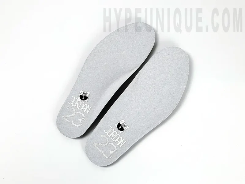 the grey insole