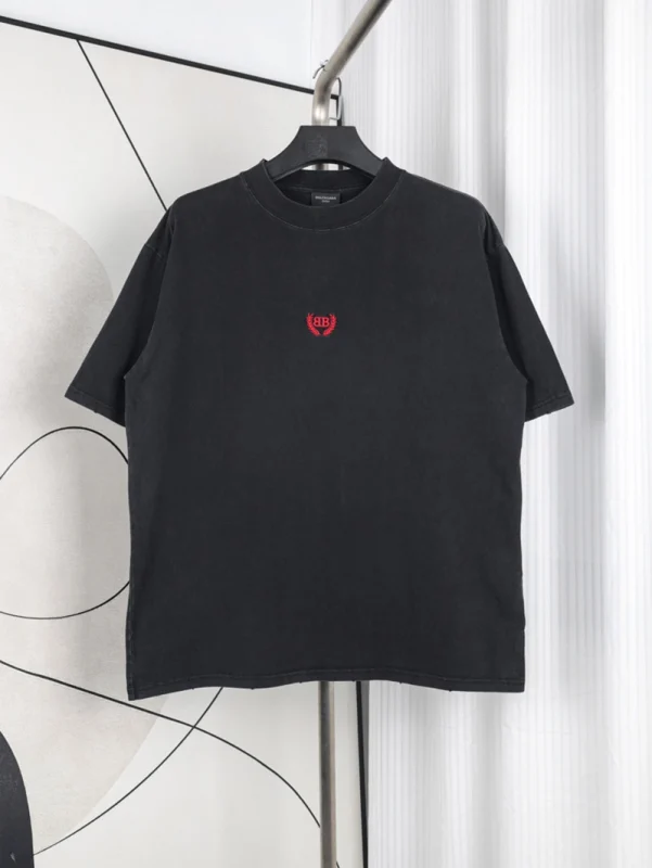 25SS Chest Red Embroidered T-Shirt