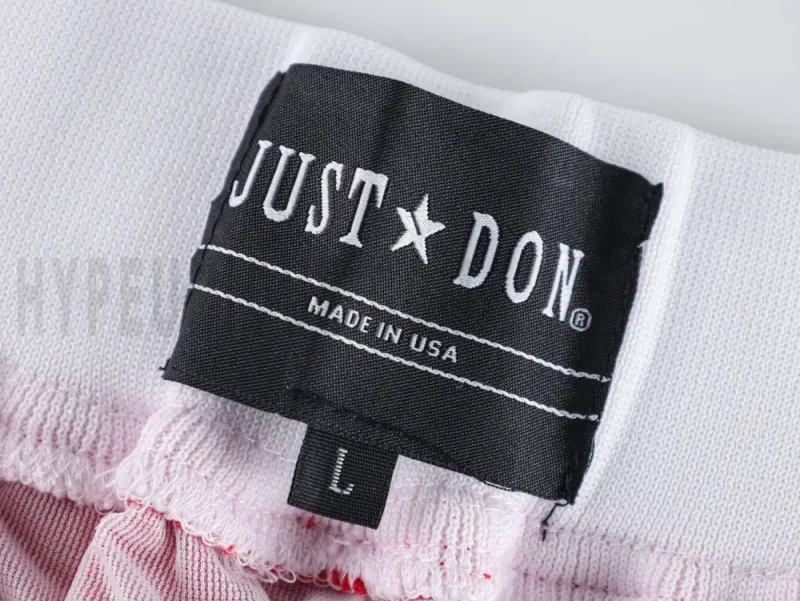 the brand and size label