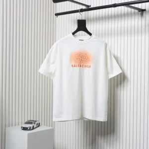 Lock Letter Logo T-Shirt