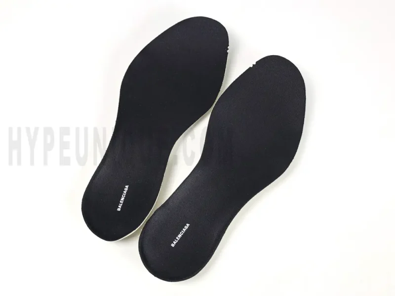 the black insole
