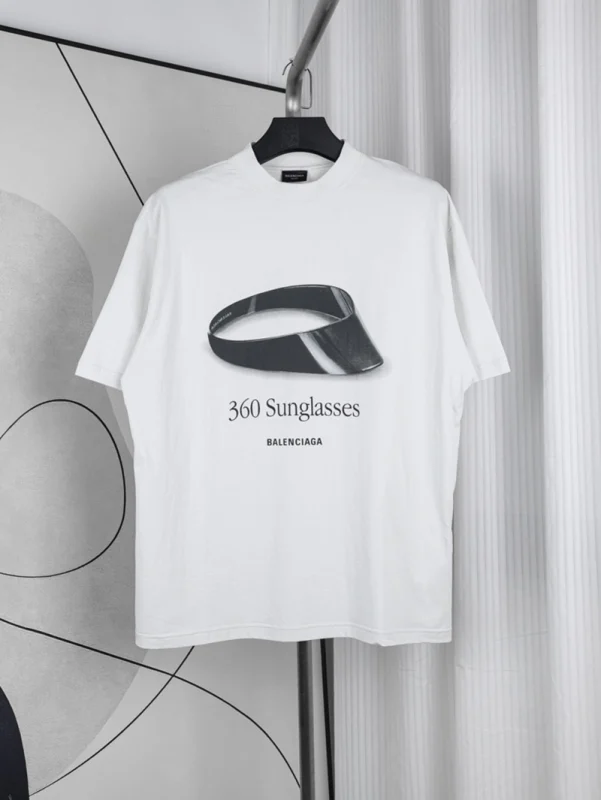 Sunglasses Logo Printed T-Shirt