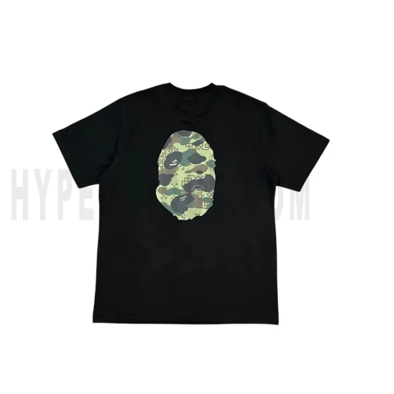 The back of the black clothes