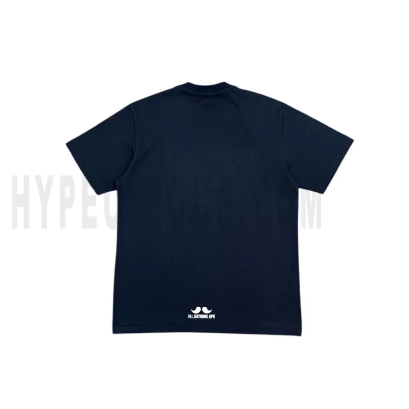 The back of the blue clothes