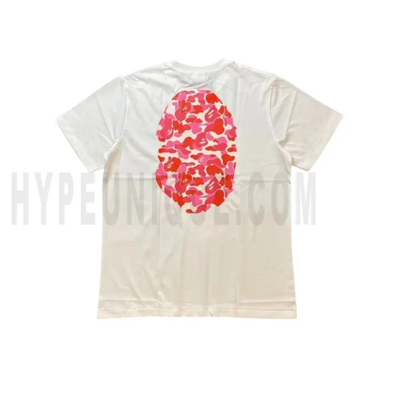 The back of the white clothes
