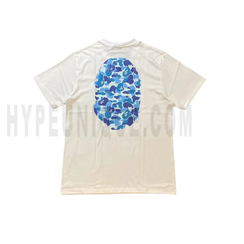The back of the white clothes