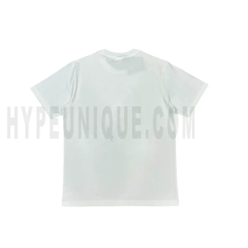 The back of the white clothes