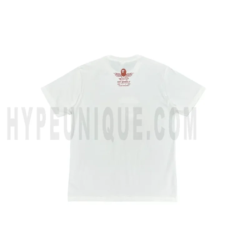 The back of the white clothes