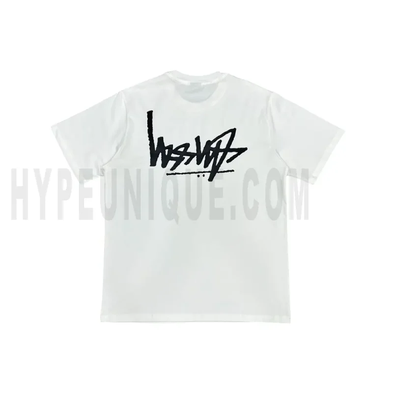 The back of the white clothes
