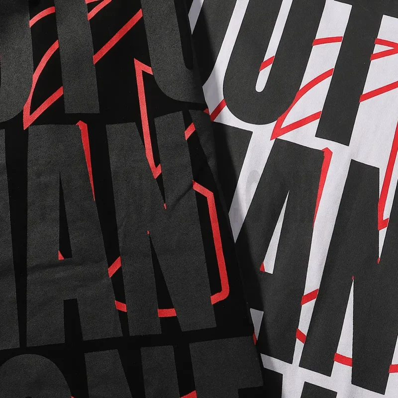 Consistent high-definition printing on every colorway, ensuring uniform quality in all variations.