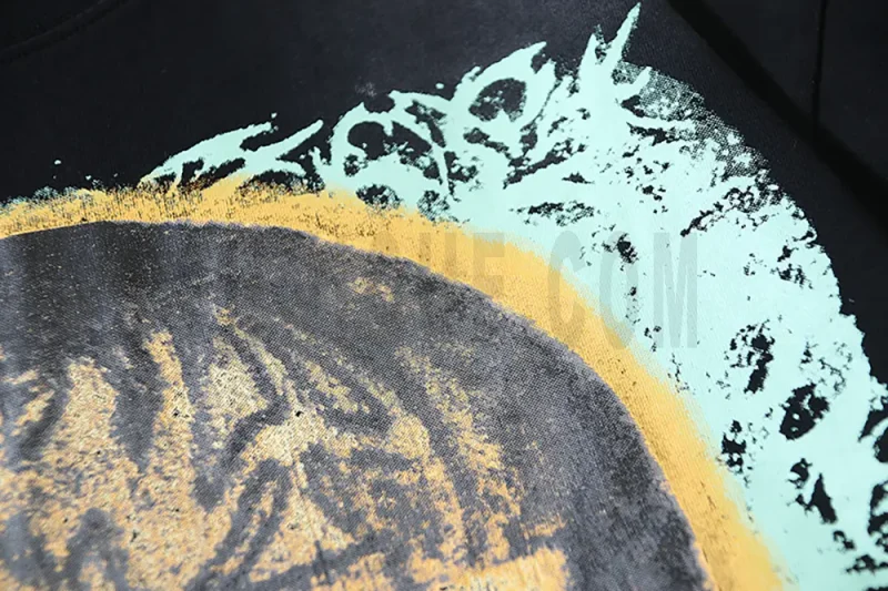Head-turning front print artwork in detail