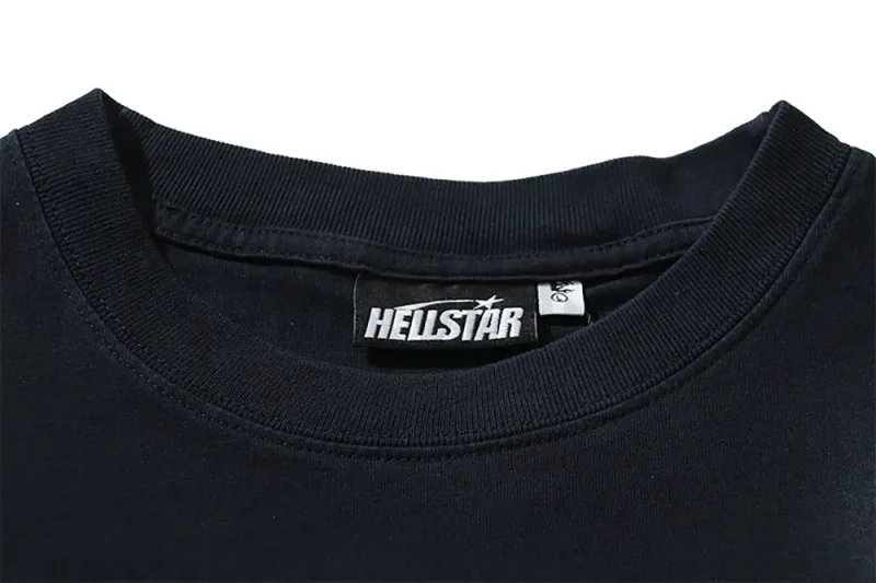 Simple and elegant wash tag with a premium texture.