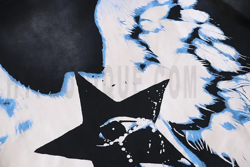 Elaborate yet sharp graphic designs