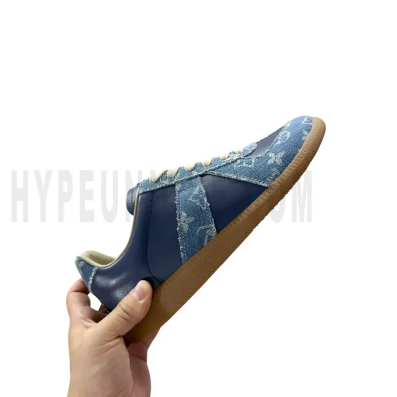 The right side of the blue shoes