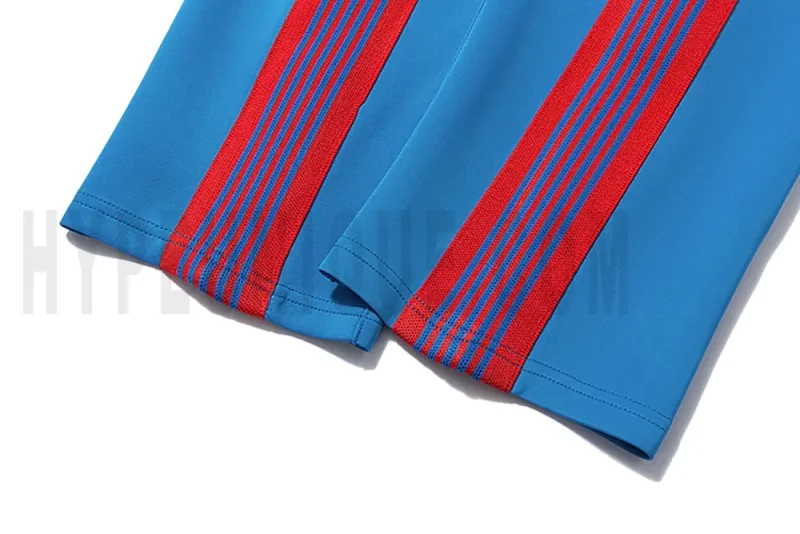 Hem seam detail