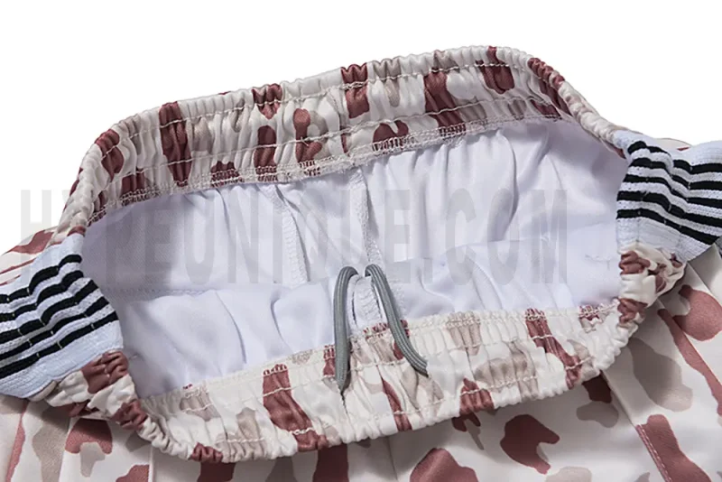 Elastic waistband for easy adjustment.