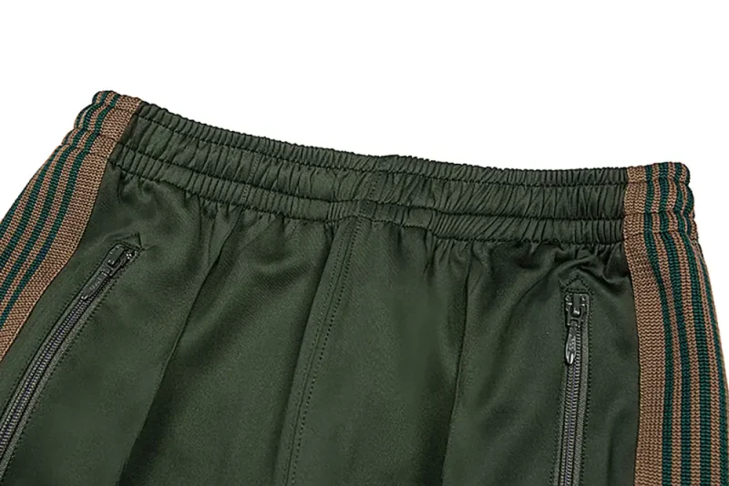 Back detail view of the green pants