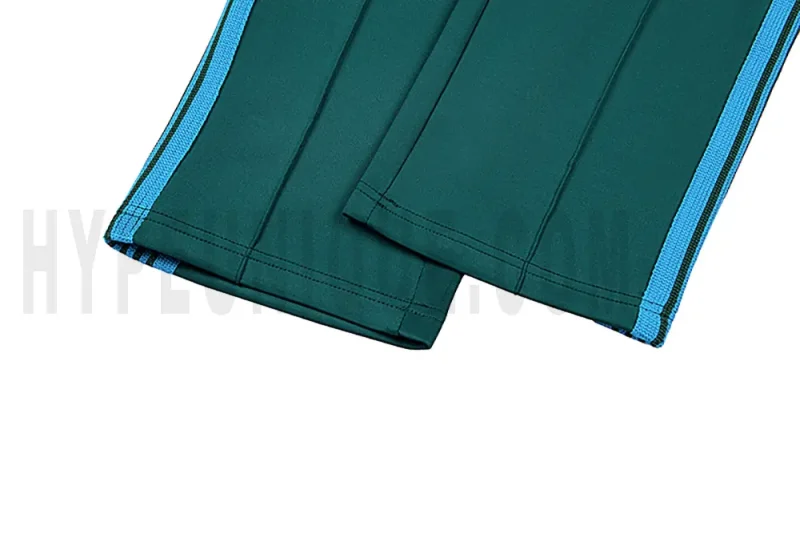 Hem Detail Shot.