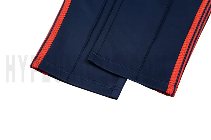 Hem Detail Shot.