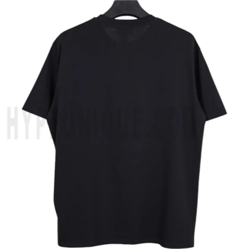 The back of the black clothes