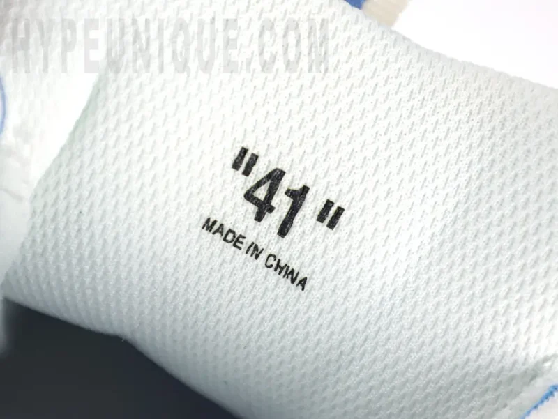 the size tag
