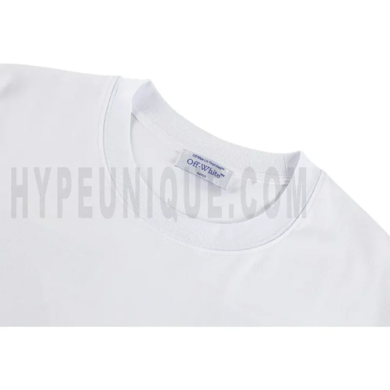 Round neckline