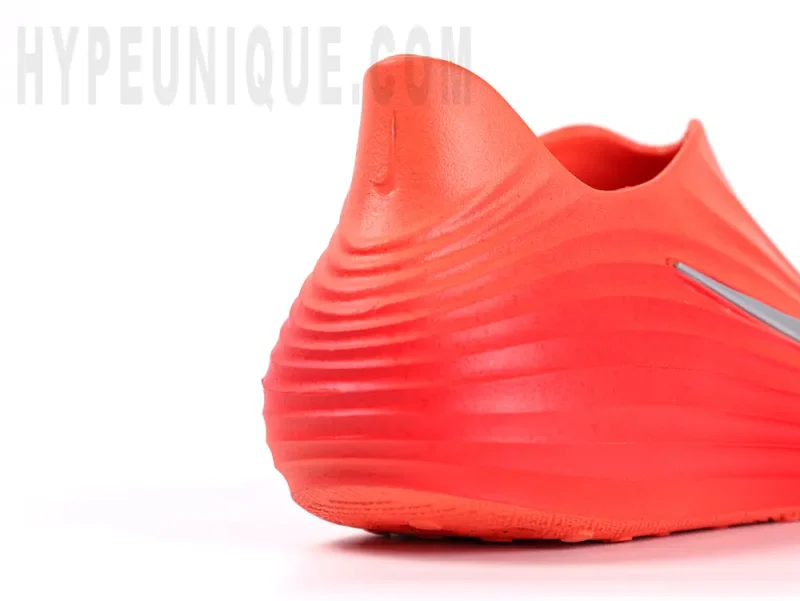 the orange heels