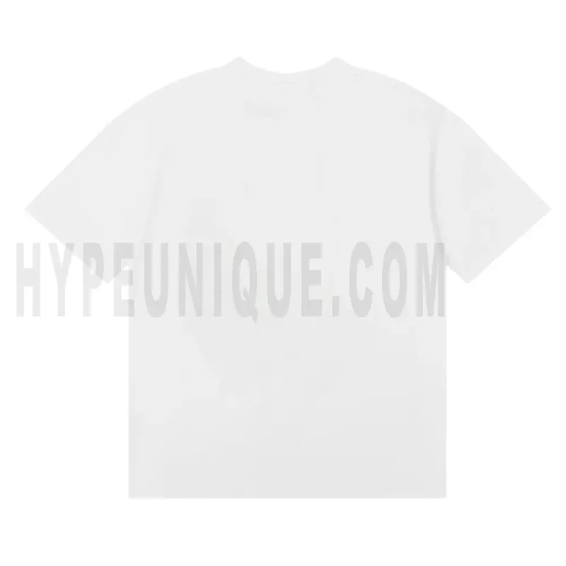 The back of the white clothes