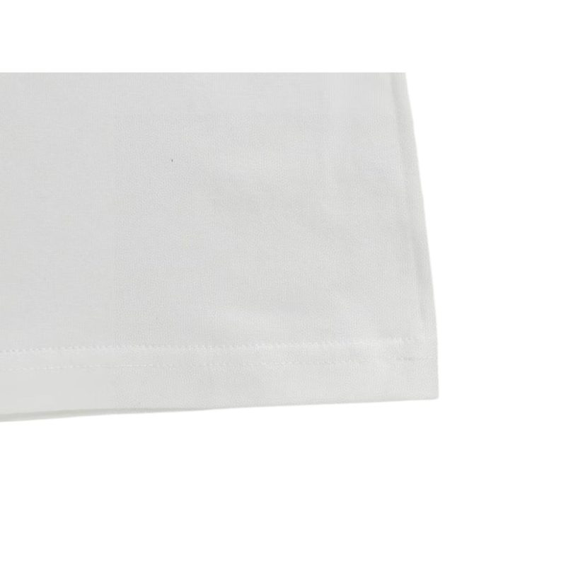 Expertly tailored from anti-crease luxury cotton