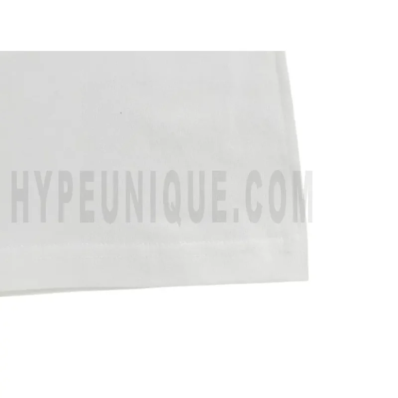 Expertly tailored from anti-crease luxury cotton