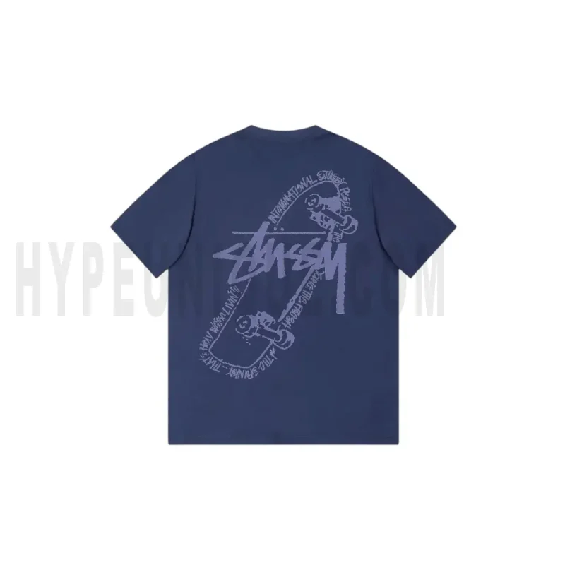 The back of the blue clothes