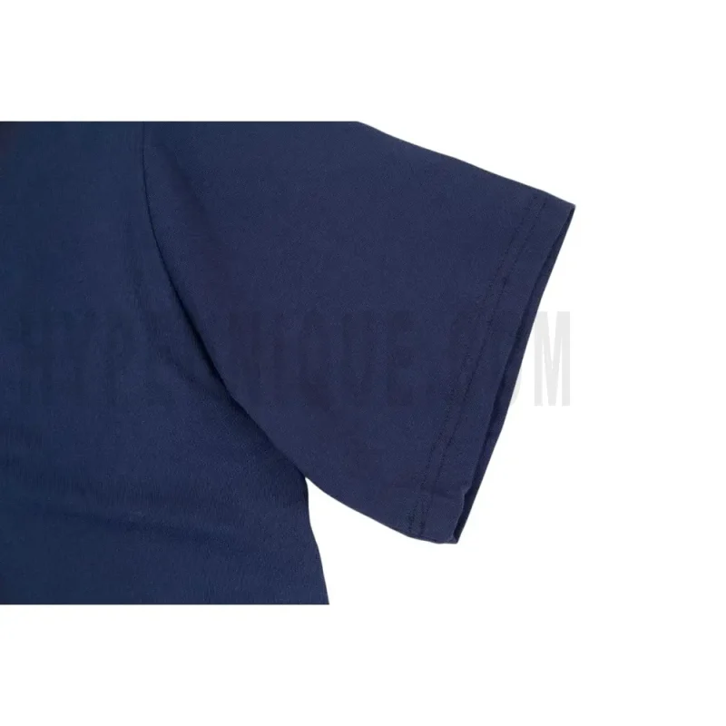 The sleeves of the blue clothes
