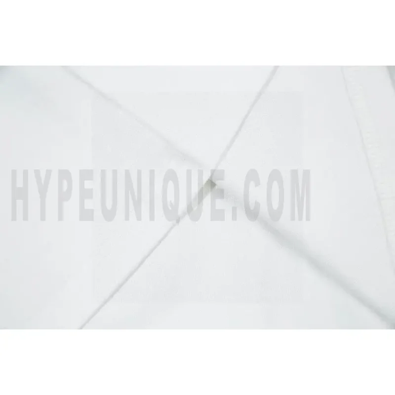 Precision-cut with wrinkle-resistant soft fabric