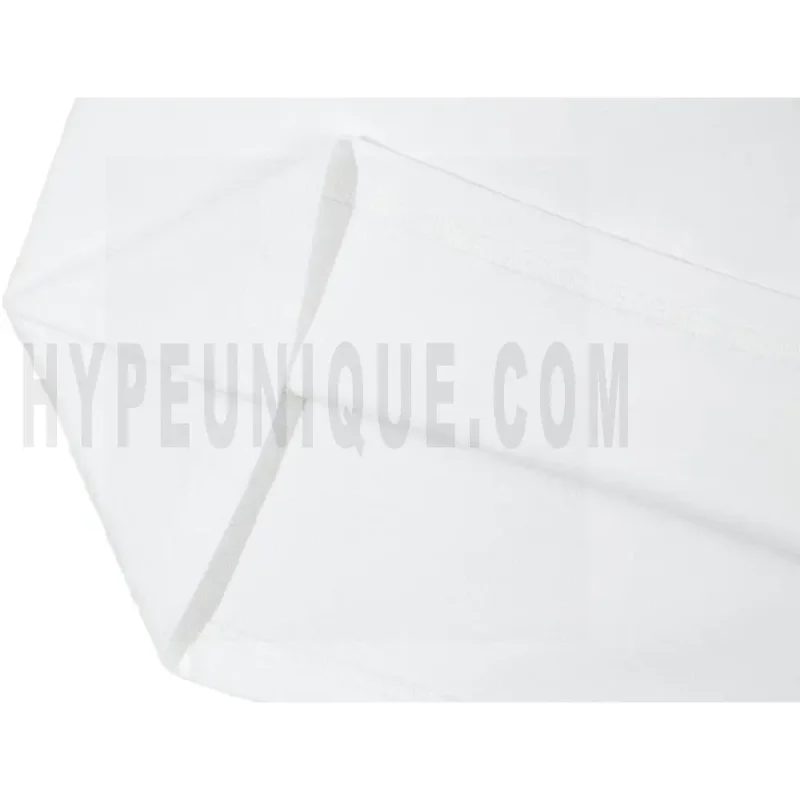 Expertly tailored from luxury anti-crease cotton fabric