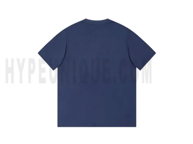 The back of the blue clothes