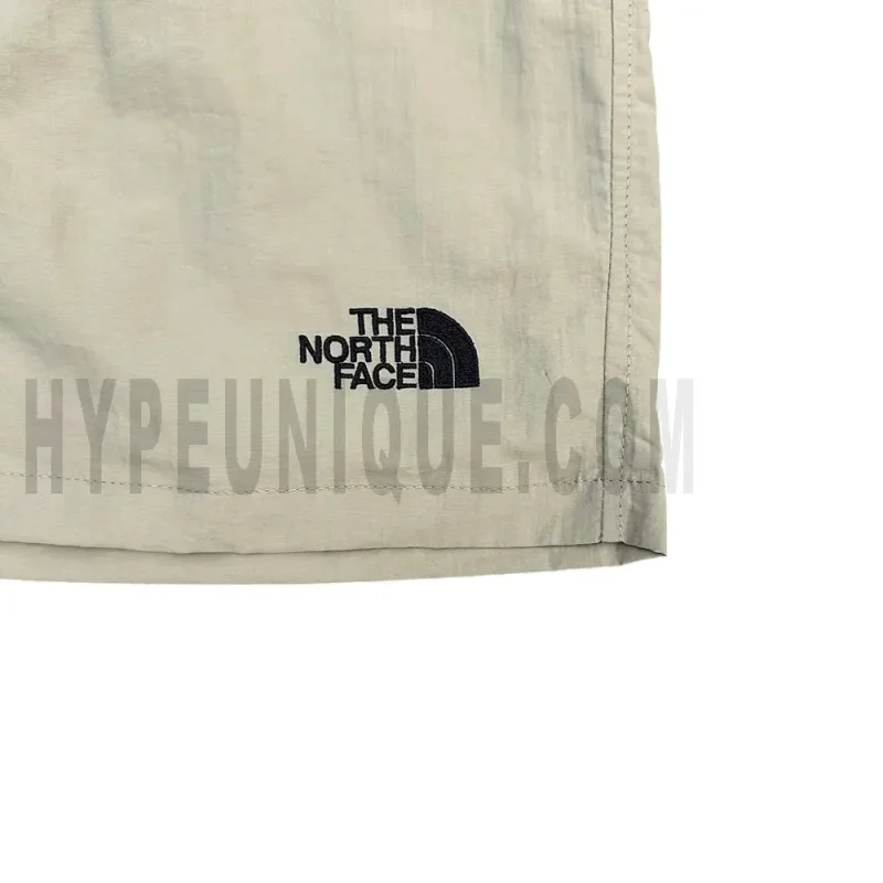 Buckle-adjustable waistband for customized fit