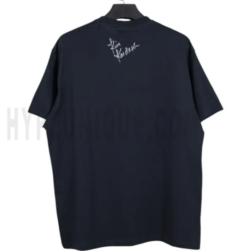 The back of the black clothes