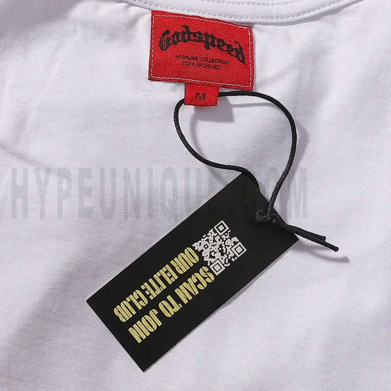 Clean hemline finish with a modern cut, highlighting the T-shirt's streetwear aesthetic.