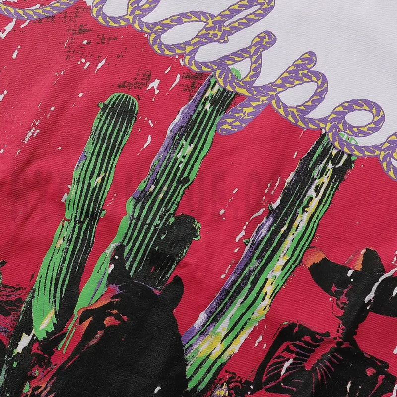 Head-turning graphic print with insane details