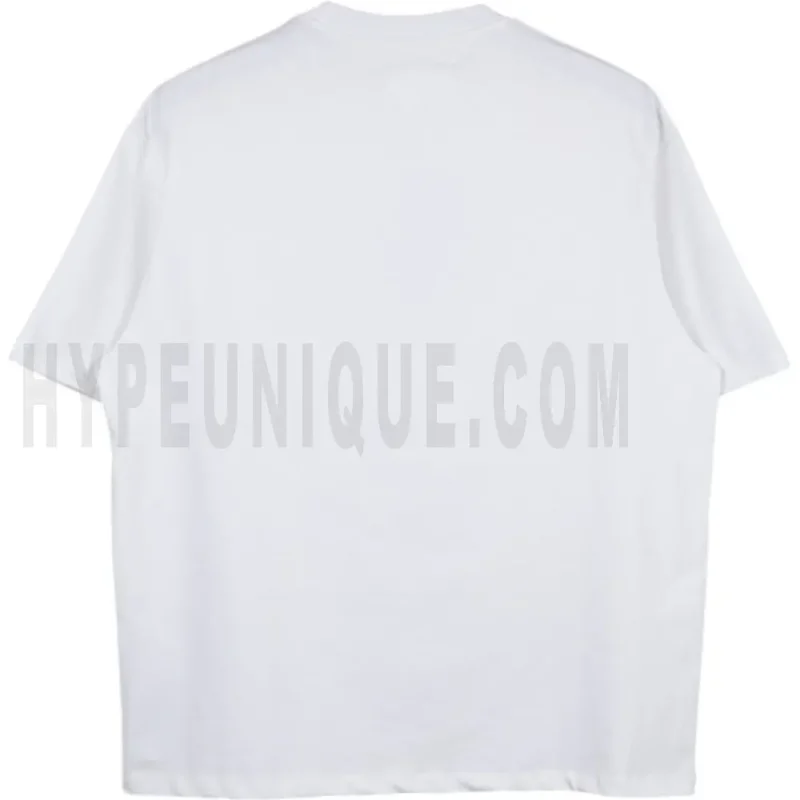 The back of the white clothes