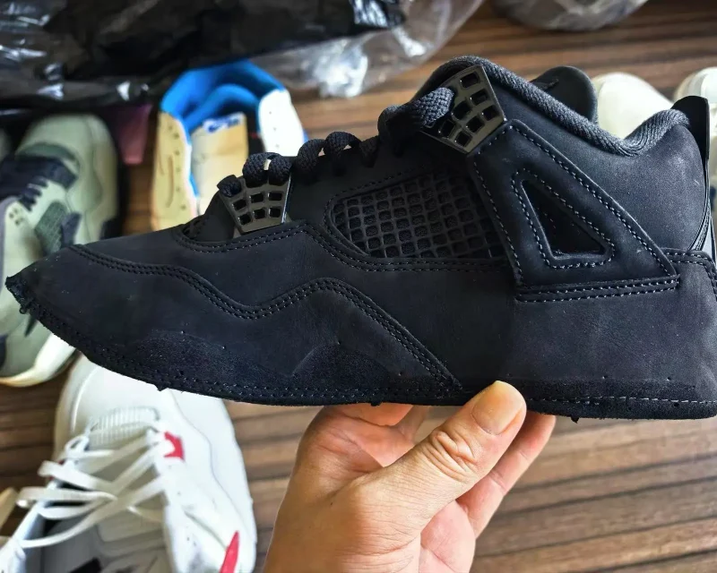 Jordan 4 Black Cat 2025 (Presale at 99$) - Image 3
