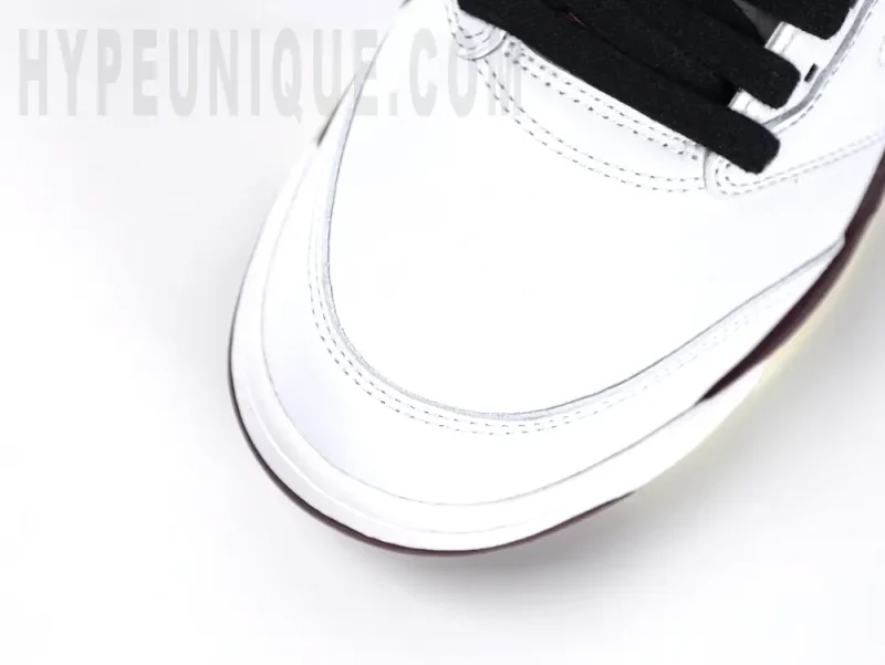 the white toe