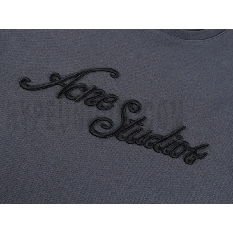 Embroidered graphic on the front of the clothes