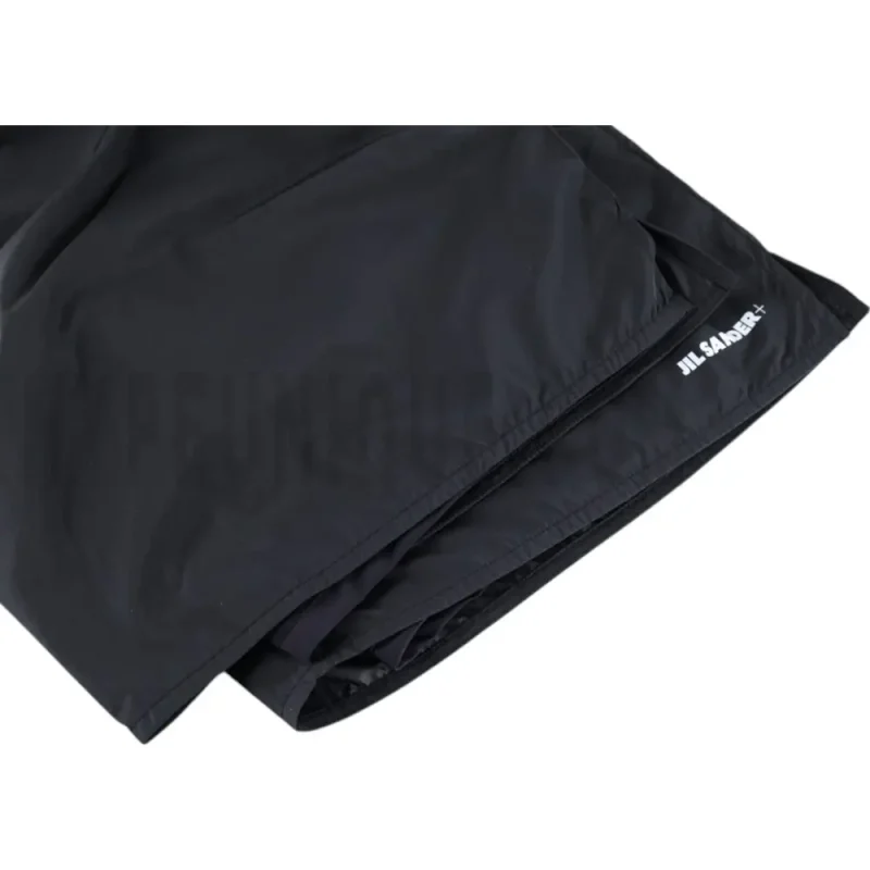 Leg opening detail image of the shorts