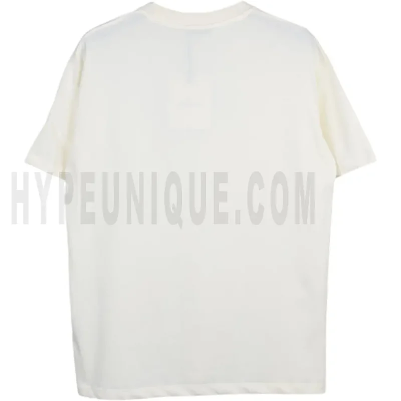The back of the white clothes