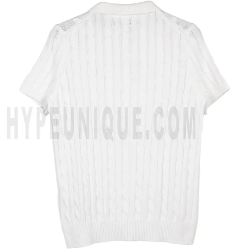 The back of the white clothes