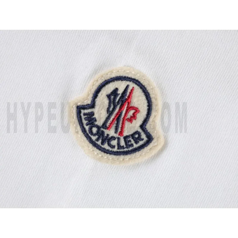 Embroidered graphic on the side of the T-shirt
