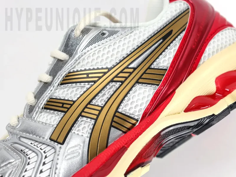 Logo on the outside of the shoe